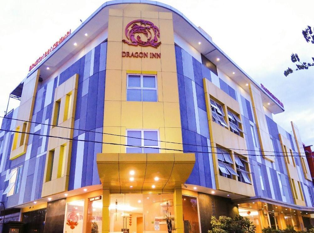 Dragon Inn Kendari Eksteriør billede