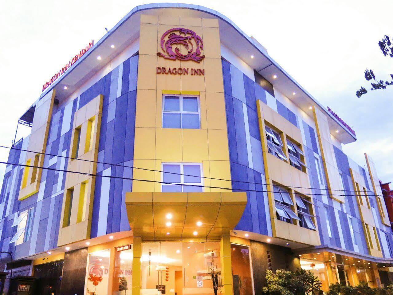 Dragon Inn Kendari Eksteriør billede